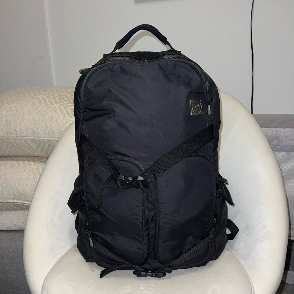 Lululemon backpack ☘️🦋☘️🌹